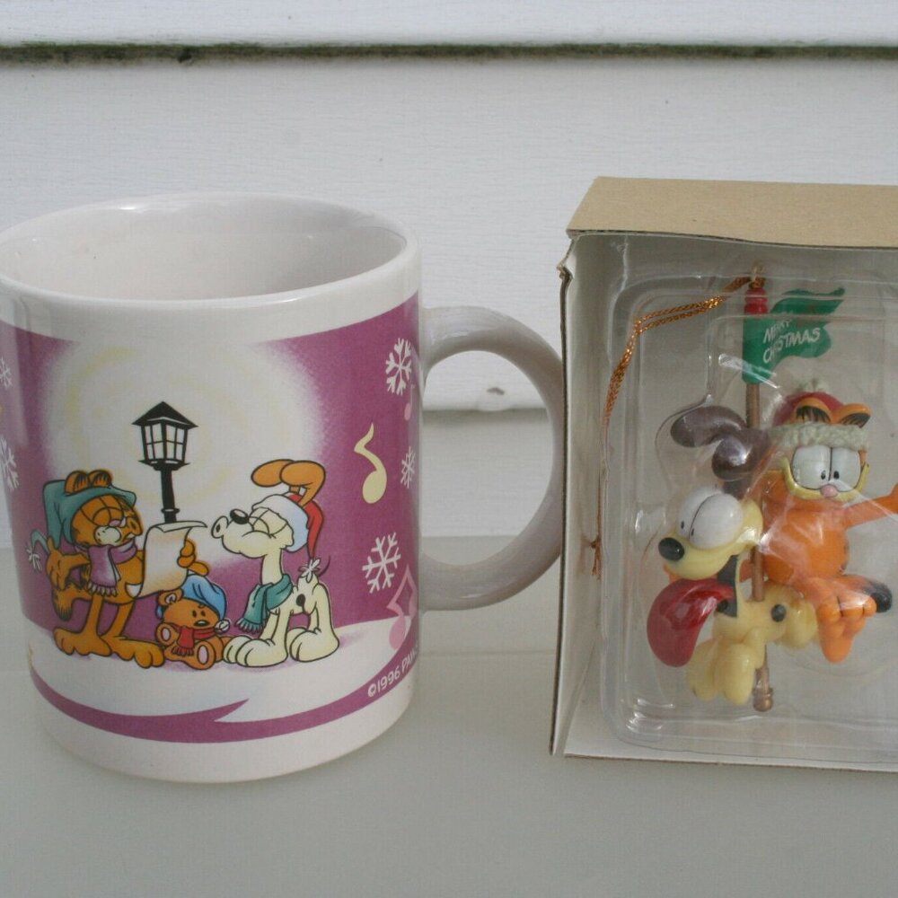 Garfield Mug with Christmas Ornament NIB LOT 1